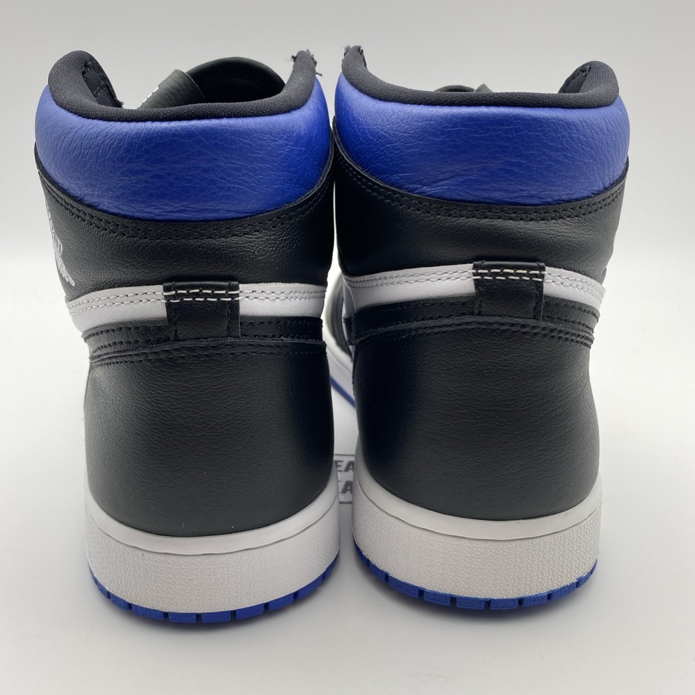 Size 10.5 - Jordan 1 Retro OG High Royal Toe (555088-041) - Picture 6 of 8
